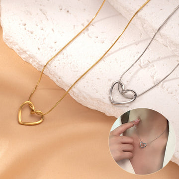 Stainless Steel Hollow Heart Clavicle Chain – Trendy Gift for Her