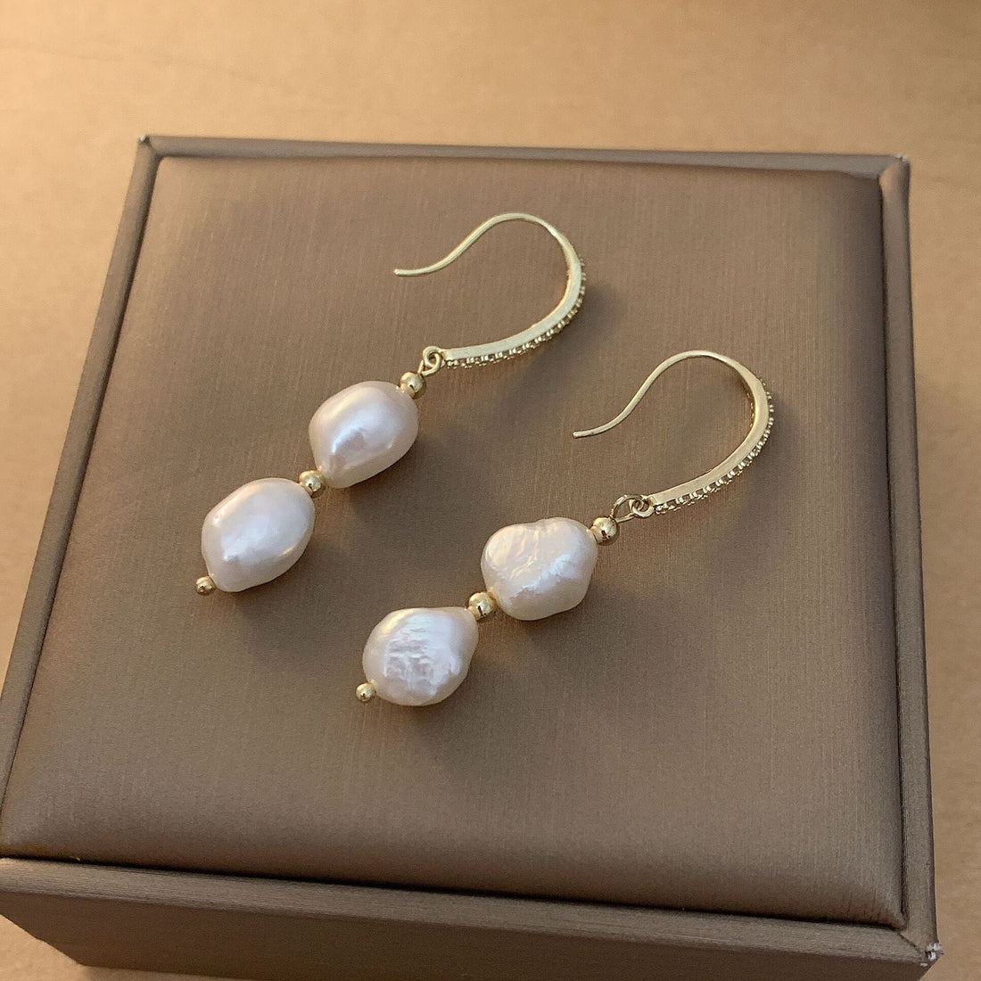 Alexa Freshwater Pearl Earrings - Luxe Orna