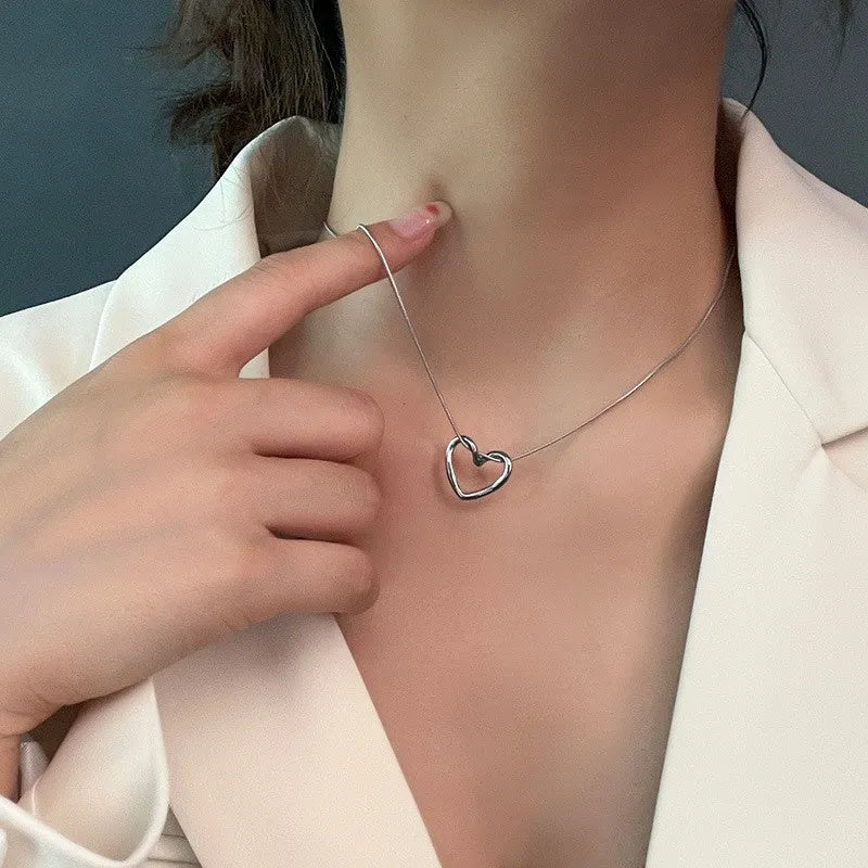 Stainless Steel Hollow Heart Clavicle Chain – Trendy Gift for Her