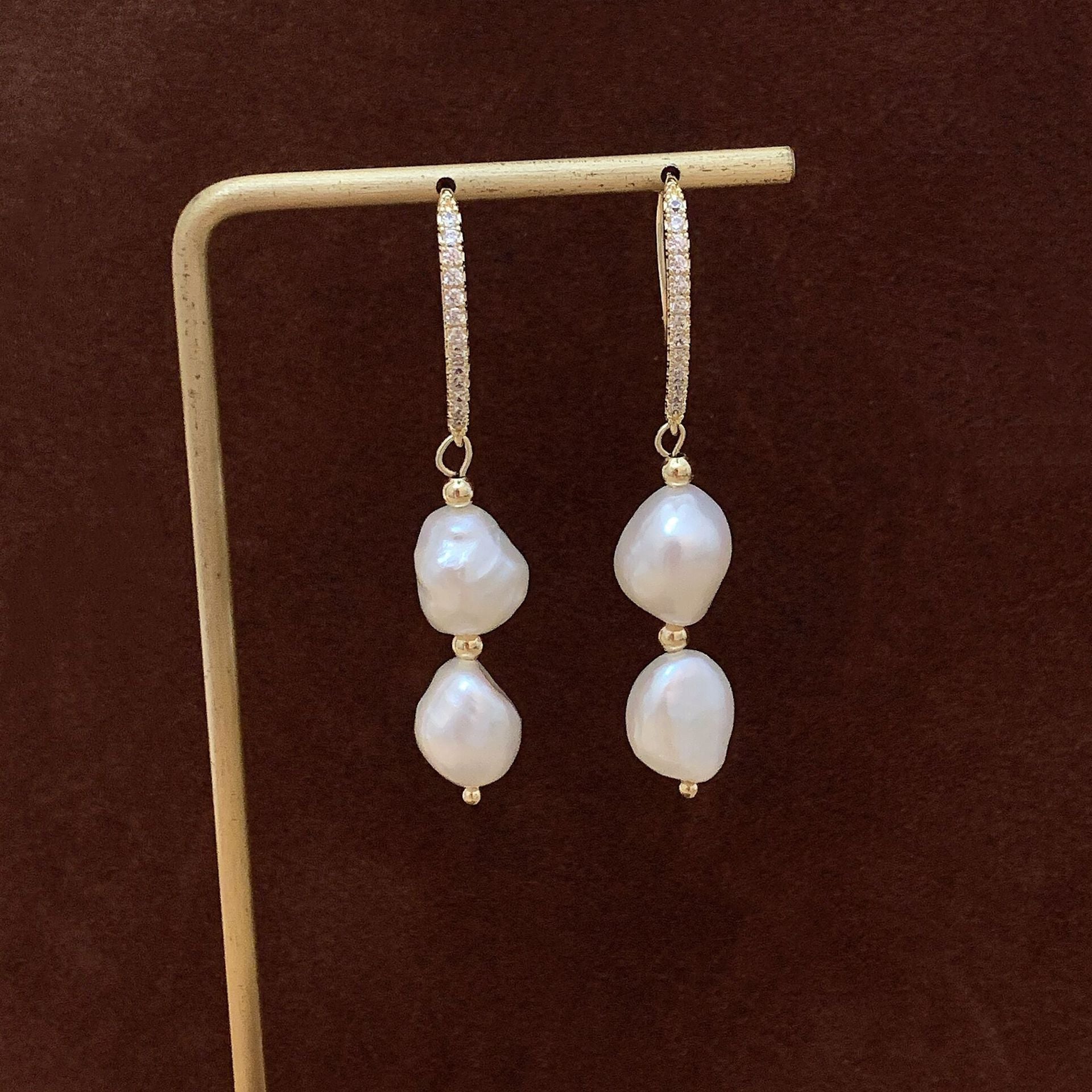 Alexa Freshwater Pearl Earrings - Luxe Orna